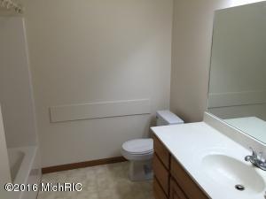 7048 Glendora, Kalamazoo, MI 49009 photo 7