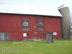 7124 E Pakes Rd, Crystal, MI 48818 photo 17