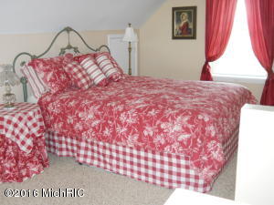 7124 E Pakes Rd, Crystal, MI 48818 photo 11