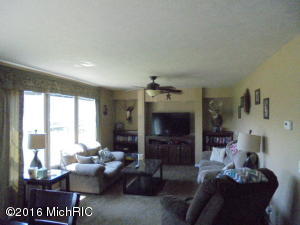 1400 E Deaner Rd, Edmore, MI 48829 photo 17