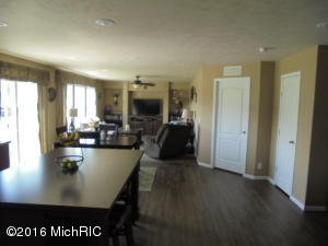 1400 E Deaner Rd, Edmore, MI 48829 photo 14