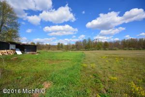 142 M 89, Plainwell, MI 49080 photo 17