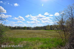 142 M 89, Plainwell, MI 49080 photo 10
