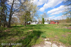 142 M 89, Plainwell, MI 49080 photo 13