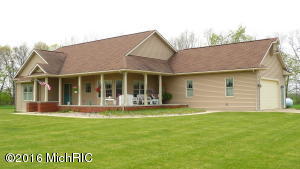 12474 Indigo Pl, Plainwell, MI 49080 photo 2