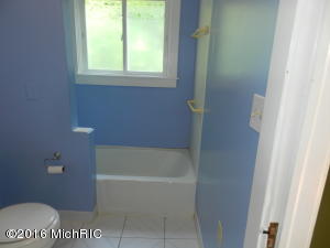 22246 Ash St, Cassopolis, MI 49031 photo 16