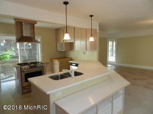 22246 Ash St, Cassopolis, MI 49031 photo 10