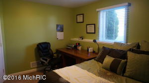1017 Allen Ct, Plainwell, MI 49080 photo 16