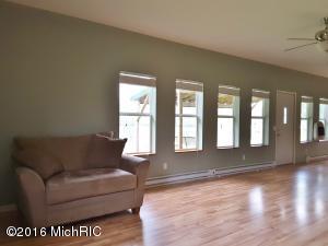 1111 Lori Lane Ave, Hudson, MI 49247 photo 8