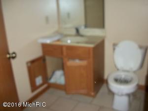 28875 Cedarama Dr, Marcellus, MI 49067 photo 9