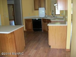 28875 Cedarama Dr, Marcellus, MI 49067 photo 5