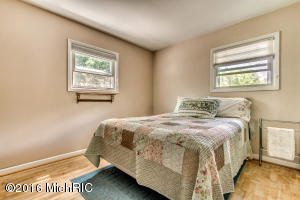 552 Cosmopolitan, Marshall, MI 49068 photo 10