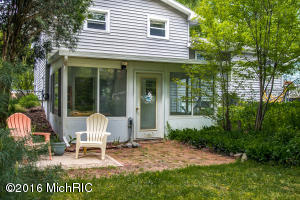 552 Cosmopolitan, Marshall, MI 49068 photo 24