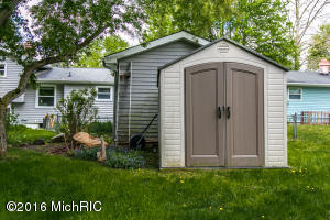 552 Cosmopolitan, Marshall, MI 49068 photo 33