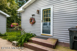 552 Cosmopolitan, Marshall, MI 49068 photo 27