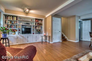 552 Cosmopolitan, Marshall, MI 49068 photo 16