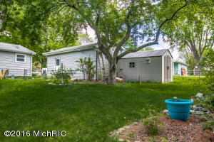 552 Cosmopolitan, Marshall, MI 49068 photo 32