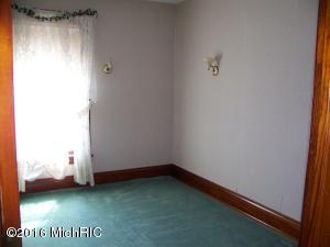 123 E Washington, Belding, MI 48809 photo 17