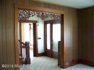 123 E Washington, Belding, MI 48809 photo 6