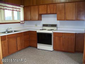 123 E Washington, Belding, MI 48809 photo 13