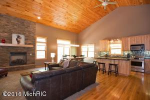 14534 Kane Rd, Plainwell, MI 49080 photo 2