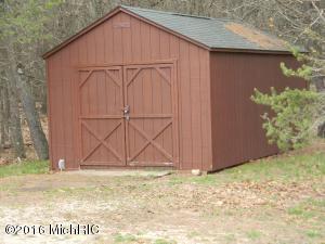 531 N Ferris Ave, White Cloud, MI 49349 photo 17
