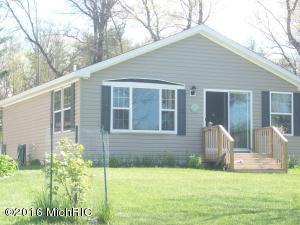 1570 E Shane Dr, Bitely, MI 49309 photo 1