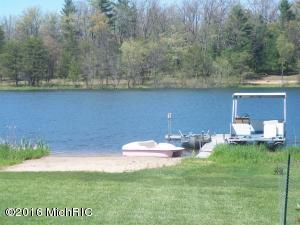 1570 E Shane Dr, Bitely, MI 49309 photo 17