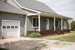 3087 E Morton Rd, Rolling Prairie, IN 46371 photo 2