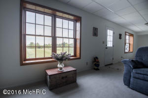 3087 E Morton Rd, Rolling Prairie, IN 46371 photo 6