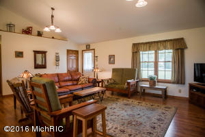 3087 E Morton Rd, Rolling Prairie, IN 46371 photo 9