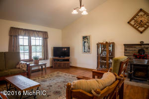 3087 E Morton Rd, Rolling Prairie, IN 46371 photo 7
