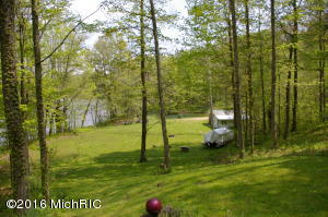 426 Irish St, Lyons, MI 48851 photo 5