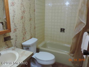 106 Wright Rd, Quincy, MI 49082 photo 12