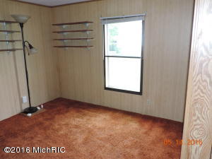 106 Wright Rd, Quincy, MI 49082 photo 11