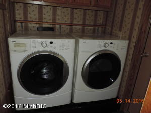 106 Wright Rd, Quincy, MI 49082 photo 13