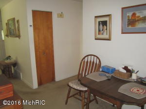321 North Dr, Marshall, MI 49068 photo 7