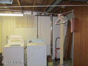 321 North Dr, Marshall, MI 49068 photo 23