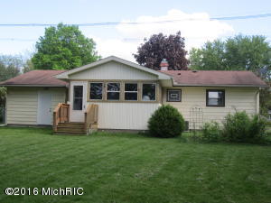 321 North Dr, Marshall, MI 49068 photo 3