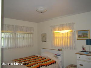 321 North Dr, Marshall, MI 49068 photo 13