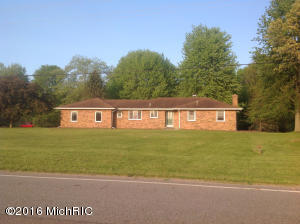4155 32nd St, Dorr, MI 49323 photo 2