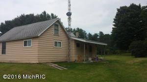 3420 Mud Lake Rd, Dowling, MI 49050 photo 4
