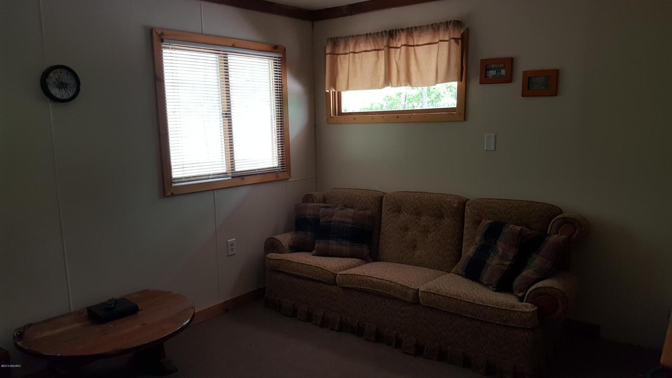 3101 N Evergreen, White Cloud, MI 49349 photo 16