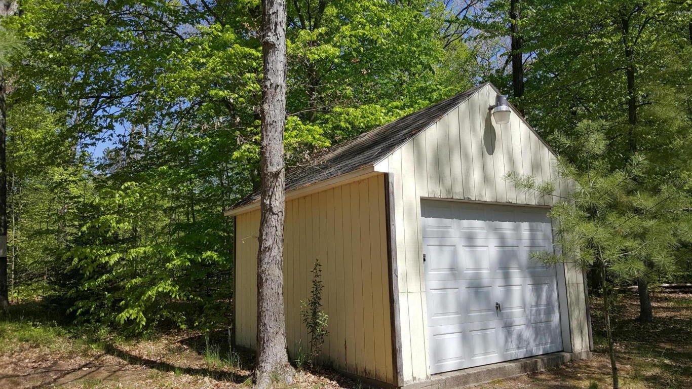 3101 N Evergreen, White Cloud, MI 49349 photo 20