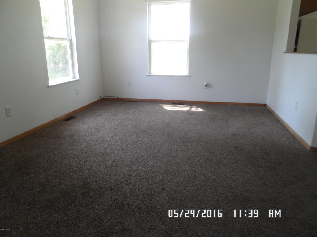 1519 E Monroe St, White Cloud, MI 49349 photo 7