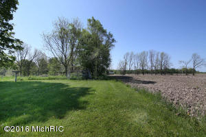 1995 Miriam Rd, Belding, MI 48809 photo 21
