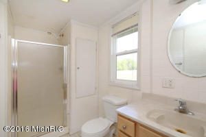 1995 Miriam Rd, Belding, MI 48809 photo 15