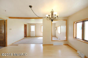 1995 Miriam Rd, Belding, MI 48809 photo 11