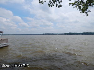 1248 E 88th St, Newaygo, MI 49337 photo 4