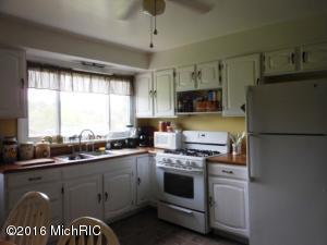 5355 70th Ave, Evart, MI 49631 photo 3